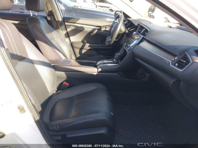 Photo 4 VIN: 19XFC1F77HE211128 - HONDA CIVIC 