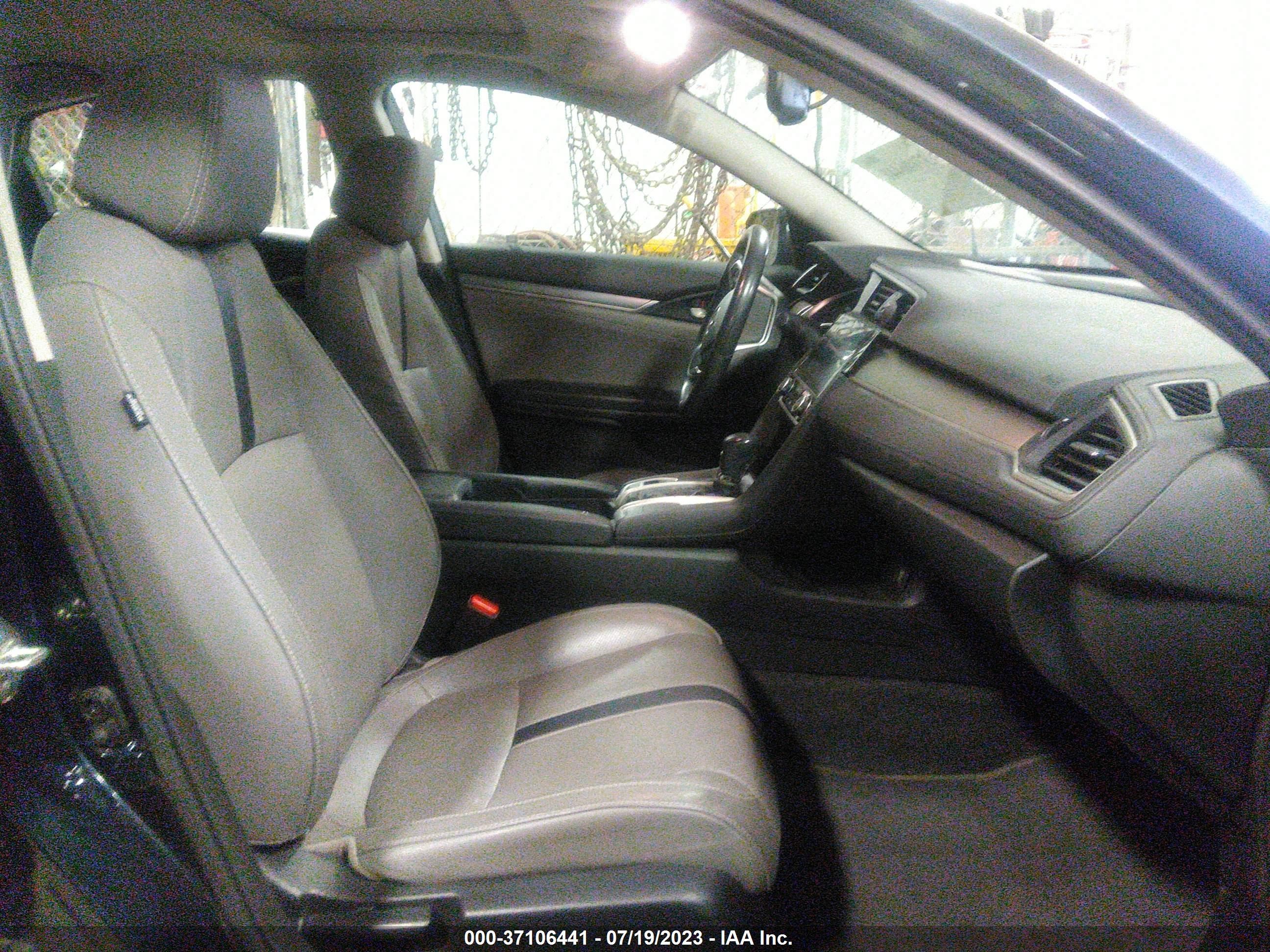 Photo 4 VIN: 19XFC1F78HE025548 - HONDA CIVIC 