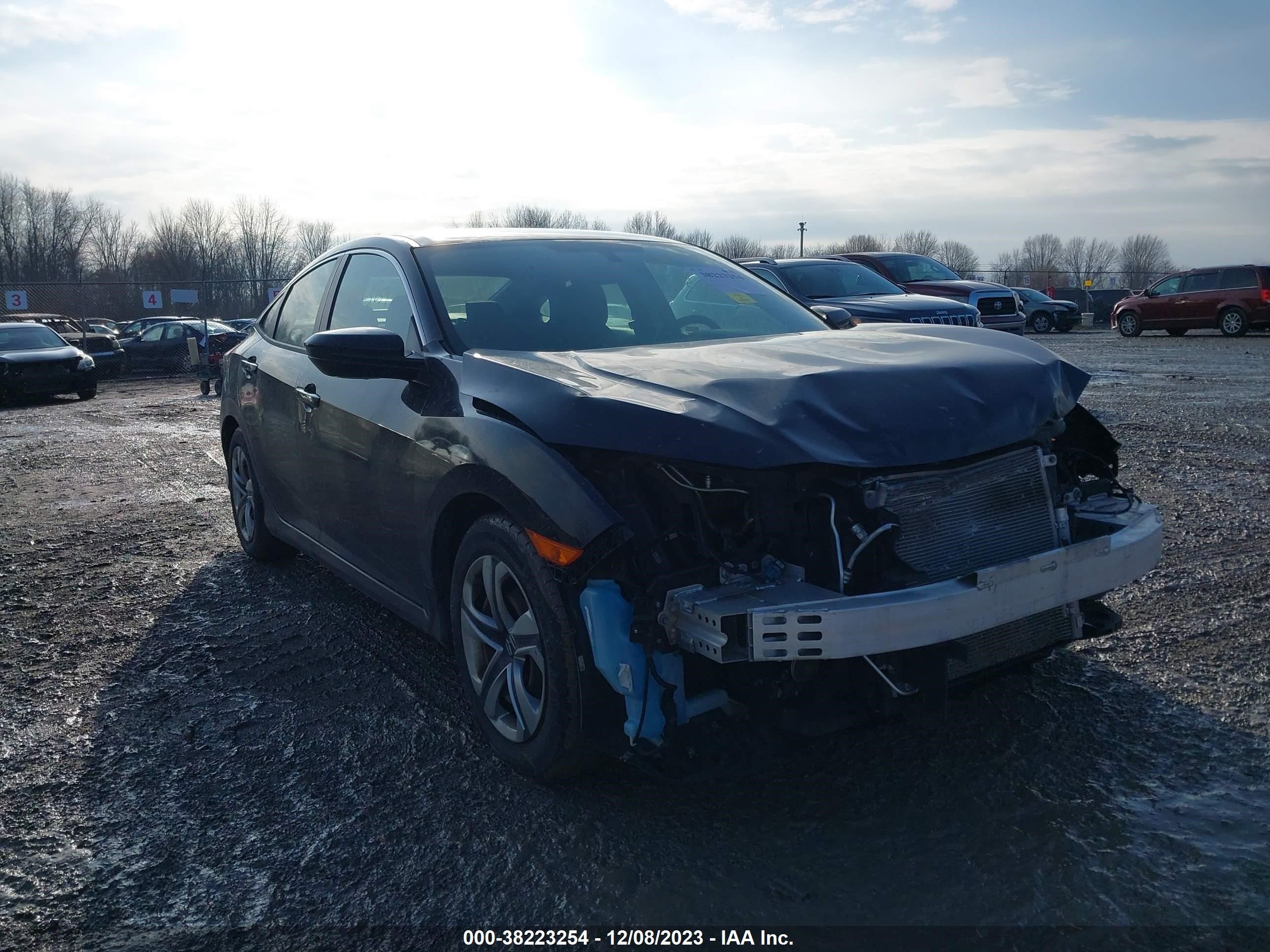 Photo 5 VIN: 19XFC2E56JE018707 - HONDA CIVIC 