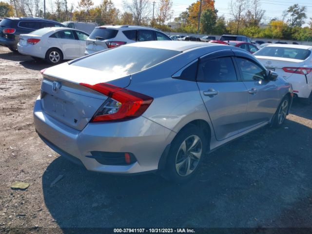 Photo 3 VIN: 19XFC2E57JE001401 - HONDA CIVIC SEDAN 