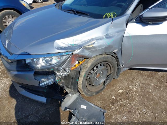 Photo 5 VIN: 19XFC2E57JE001401 - HONDA CIVIC SEDAN 