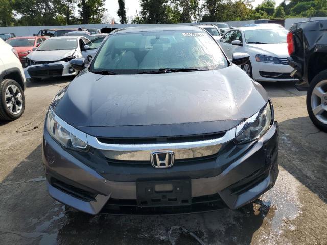 Photo 4 VIN: 19XFC2E58JE032303 - HONDA CIVIC 