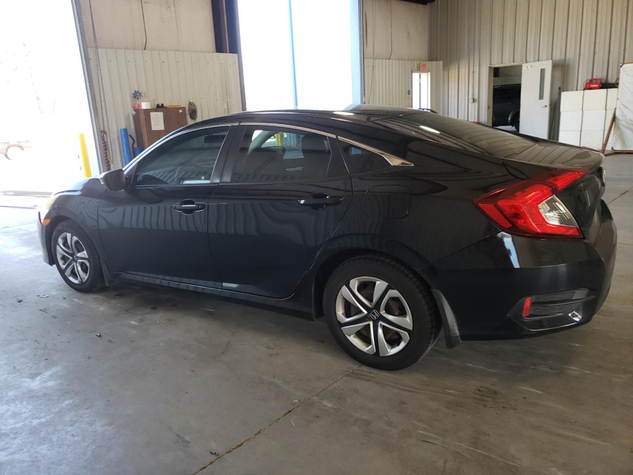 Photo 1 VIN: 19XFC2E5XHE025833 - HONDA CIVIC 