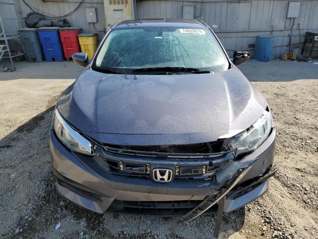 Photo 4 VIN: 19XFC2F50GE201947 - HONDA CIVIC LX 