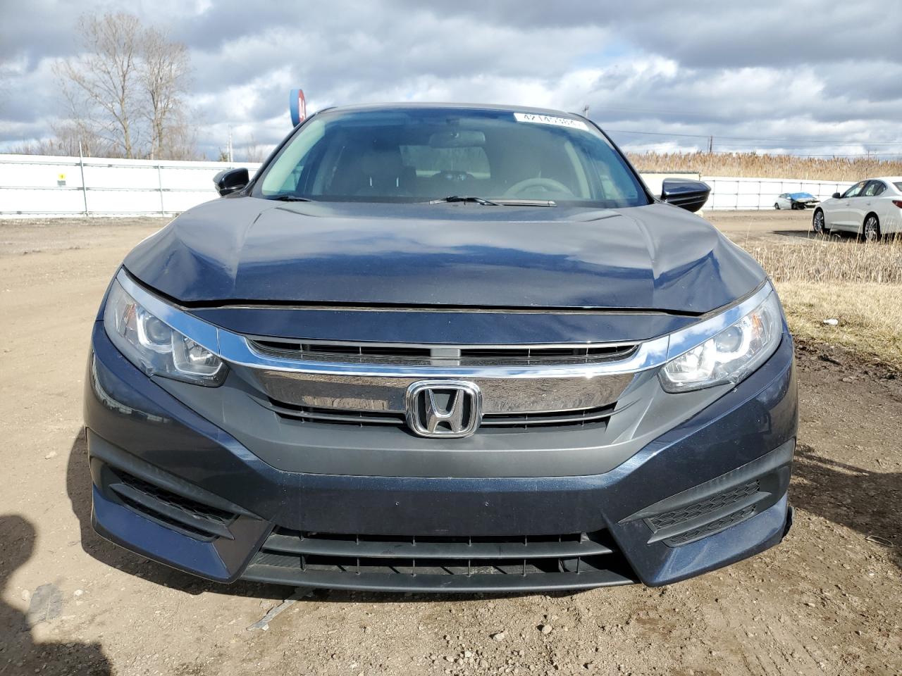 Photo 4 VIN: 19XFC2F50HE009901 - HONDA CIVIC 