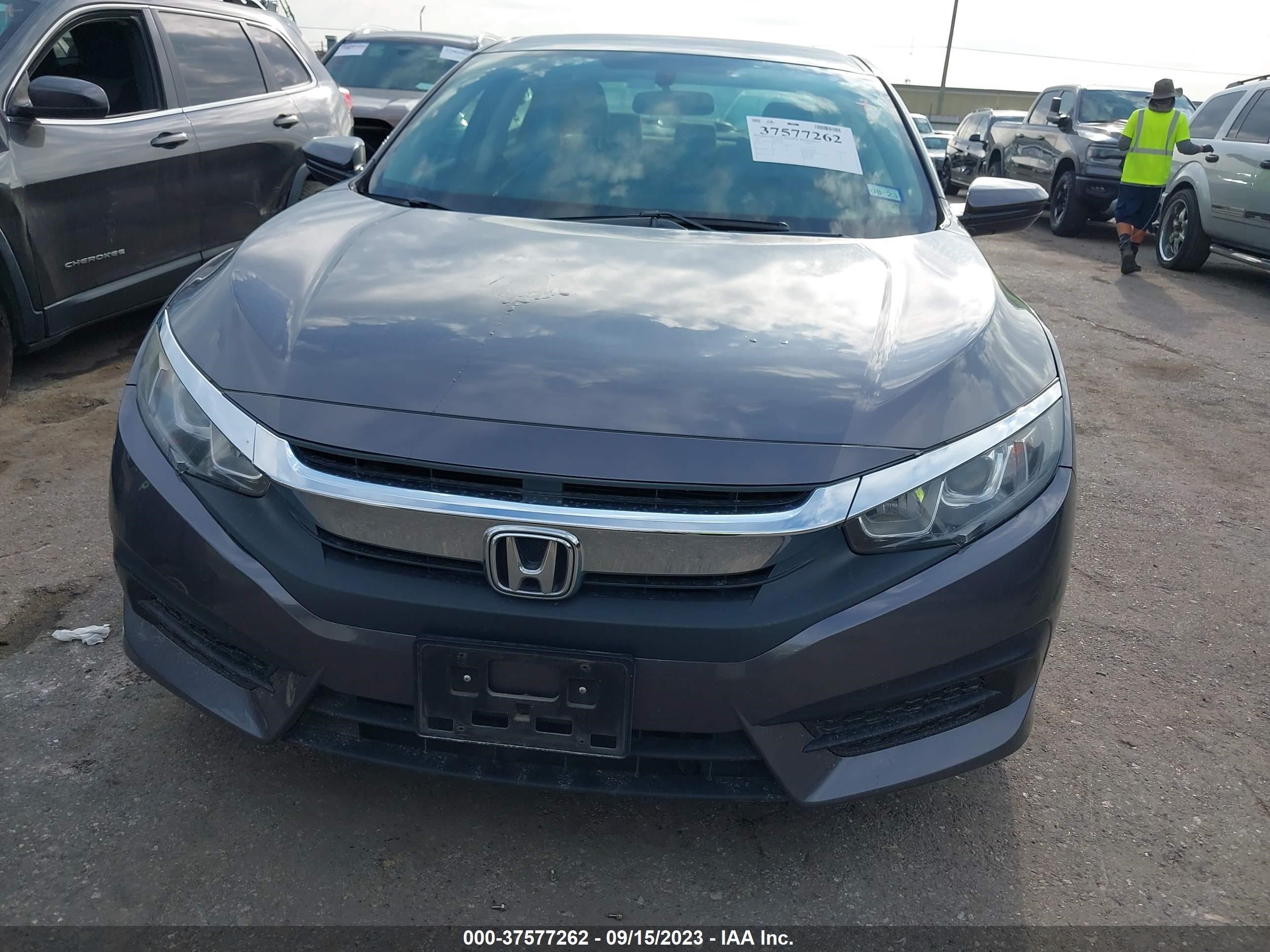 Photo 11 VIN: 19XFC2F50HE014080 - HONDA CIVIC 