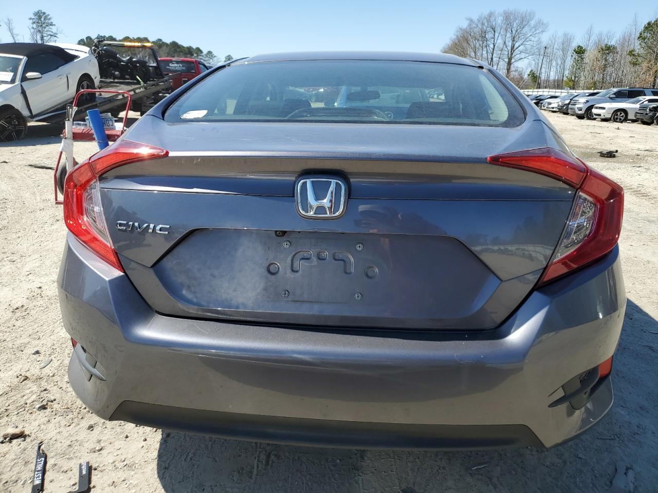 Photo 5 VIN: 19XFC2F50JE017874 - HONDA CIVIC 