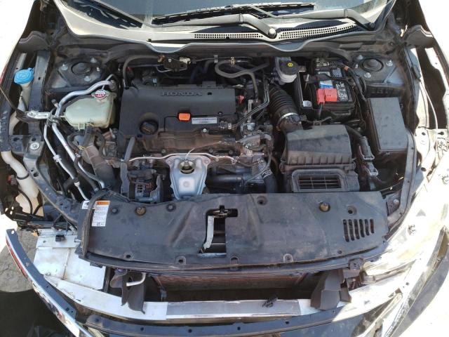 Photo 6 VIN: 19XFC2F50JE027899 - HONDA CIVIC LX 