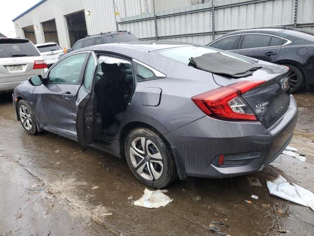 Photo 1 VIN: 19XFC2F50JE043441 - HONDA CIVIC LX 