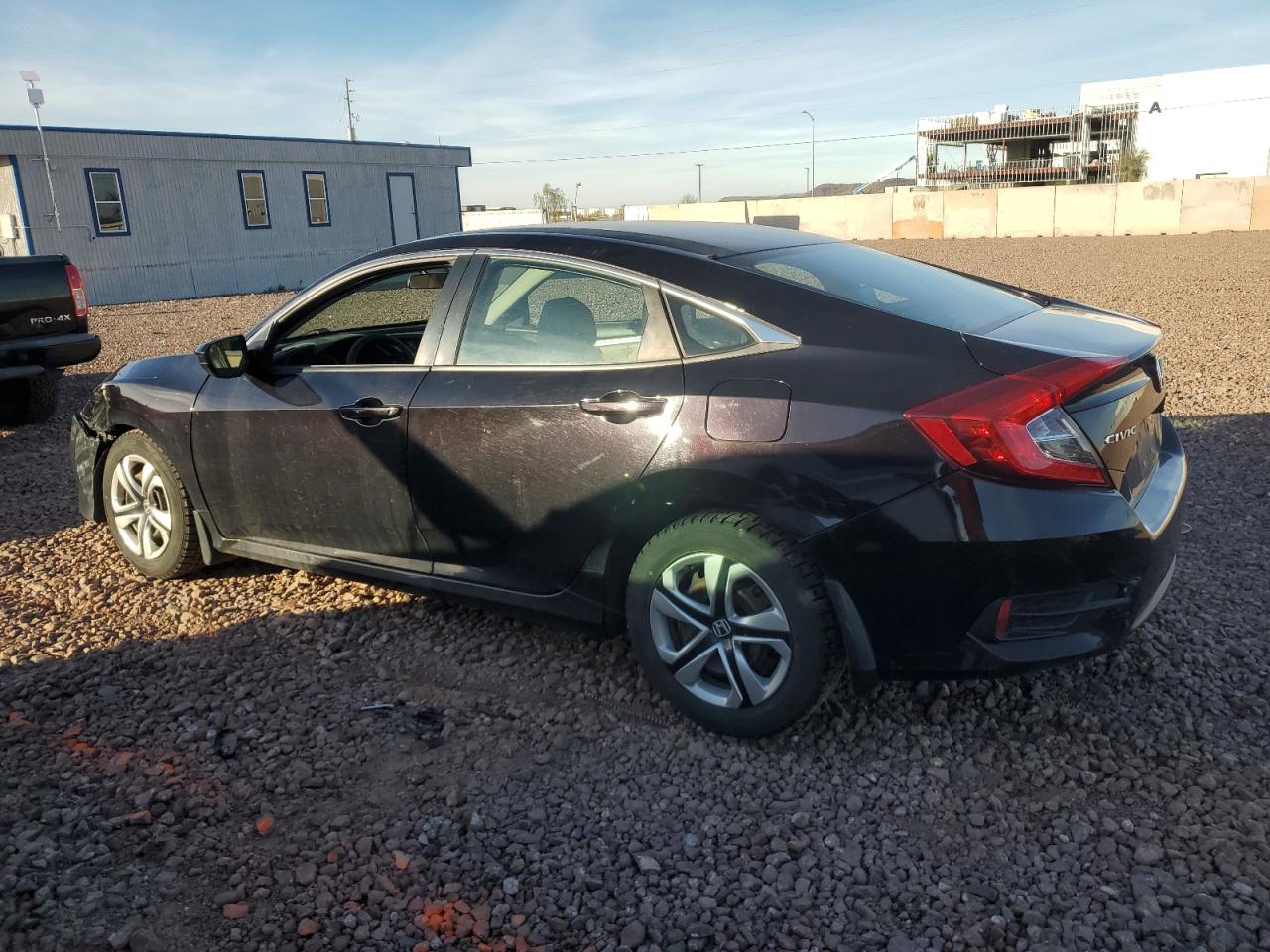 Photo 1 VIN: 19XFC2F50JE209912 - HONDA CIVIC 