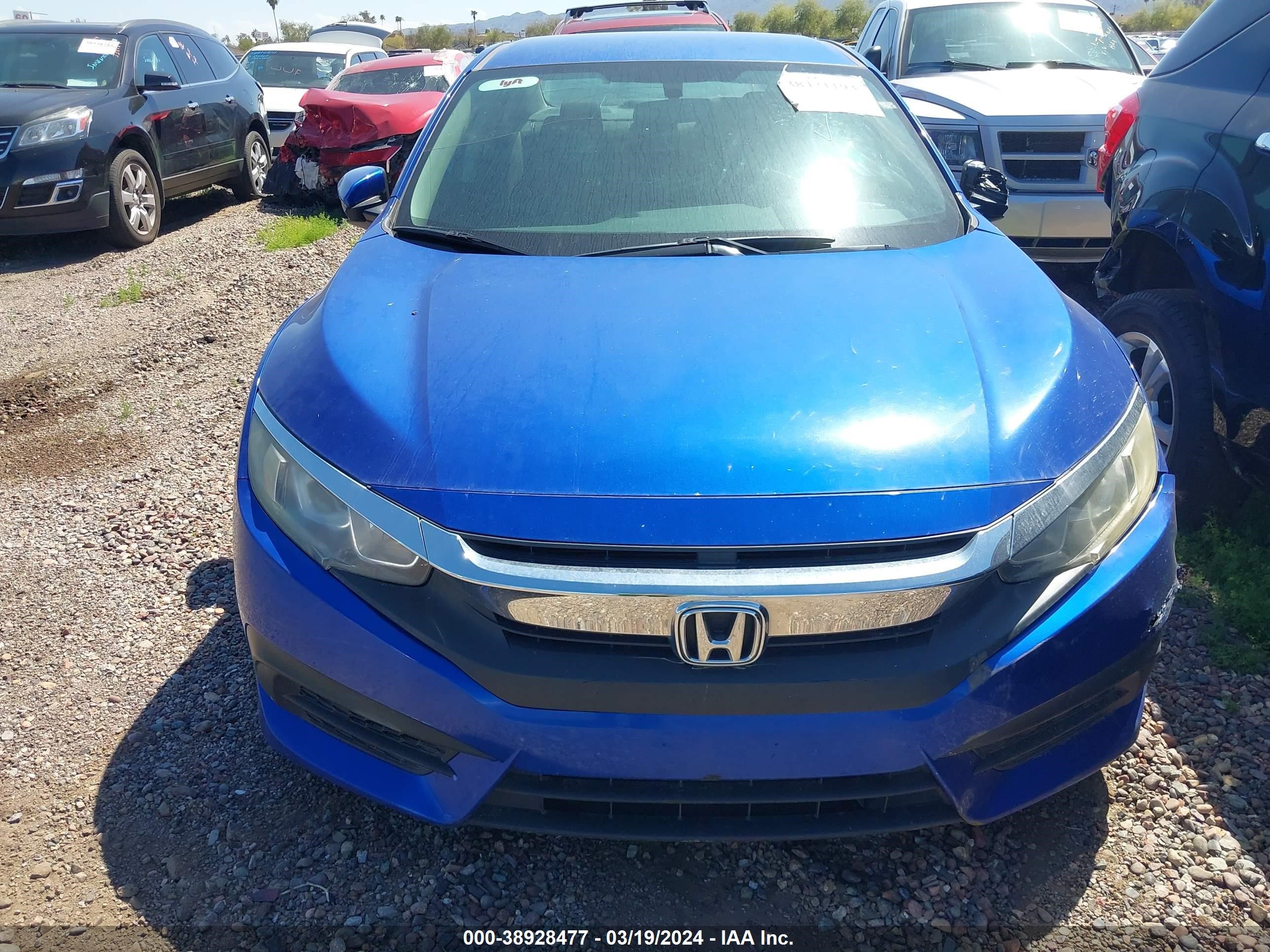 Photo 11 VIN: 19XFC2F51GE052013 - HONDA CIVIC 