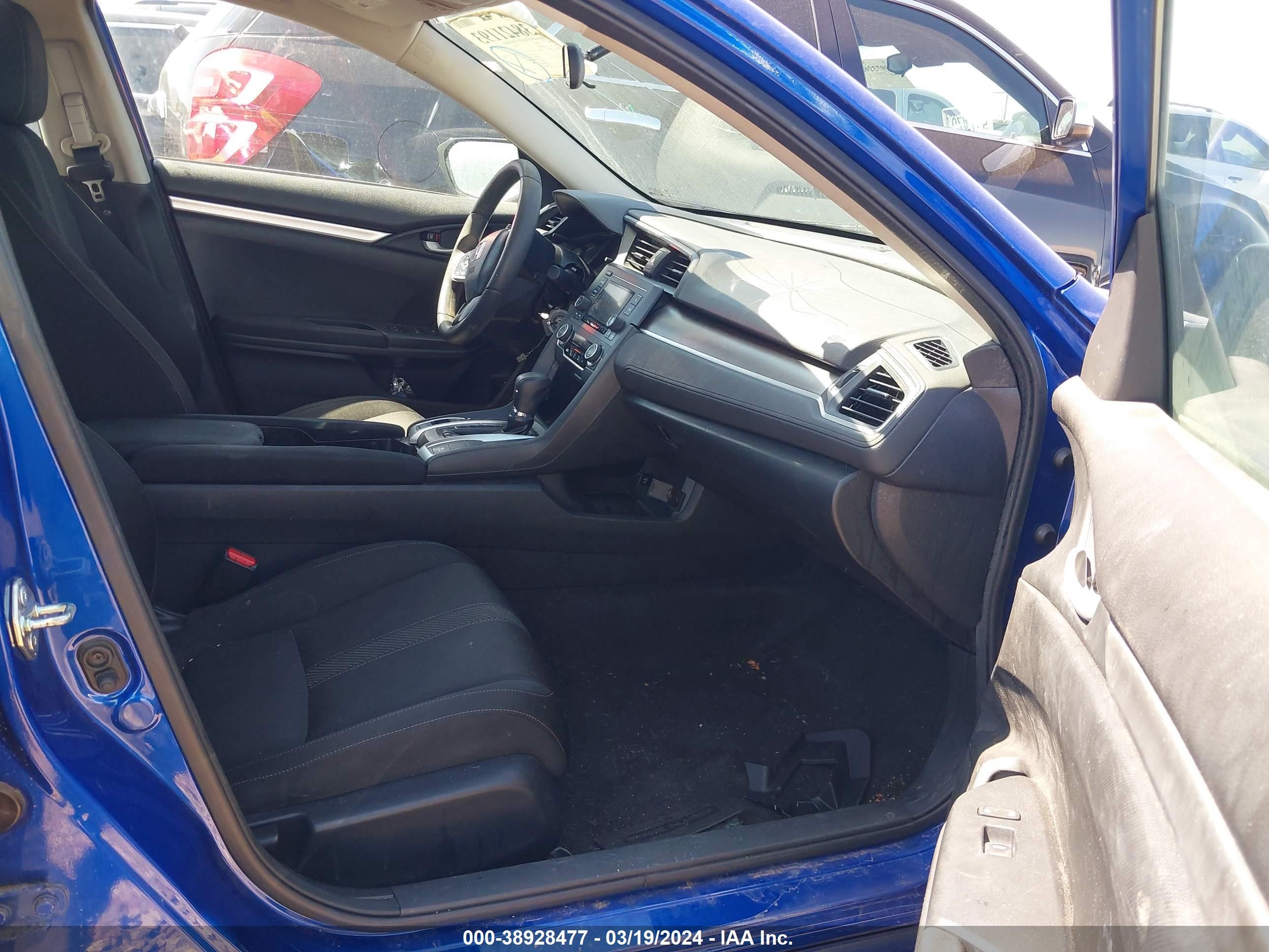 Photo 5 VIN: 19XFC2F51GE052013 - HONDA CIVIC 