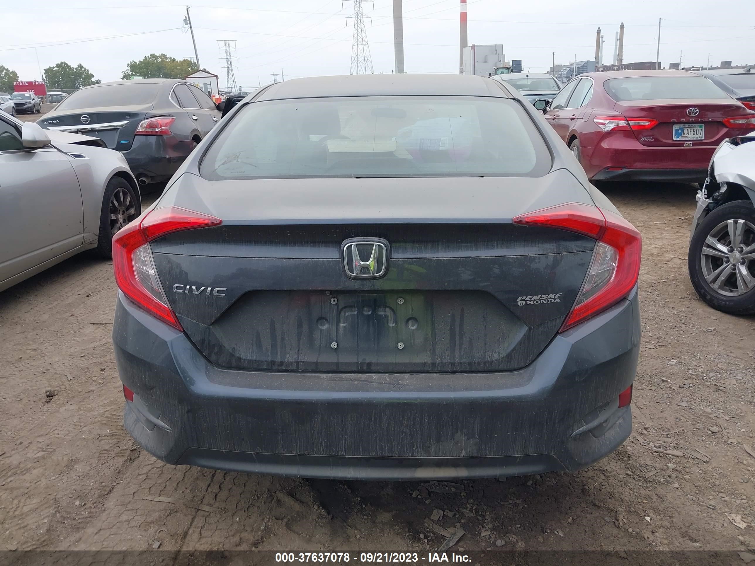 Photo 16 VIN: 19XFC2F51GE068700 - HONDA CIVIC 