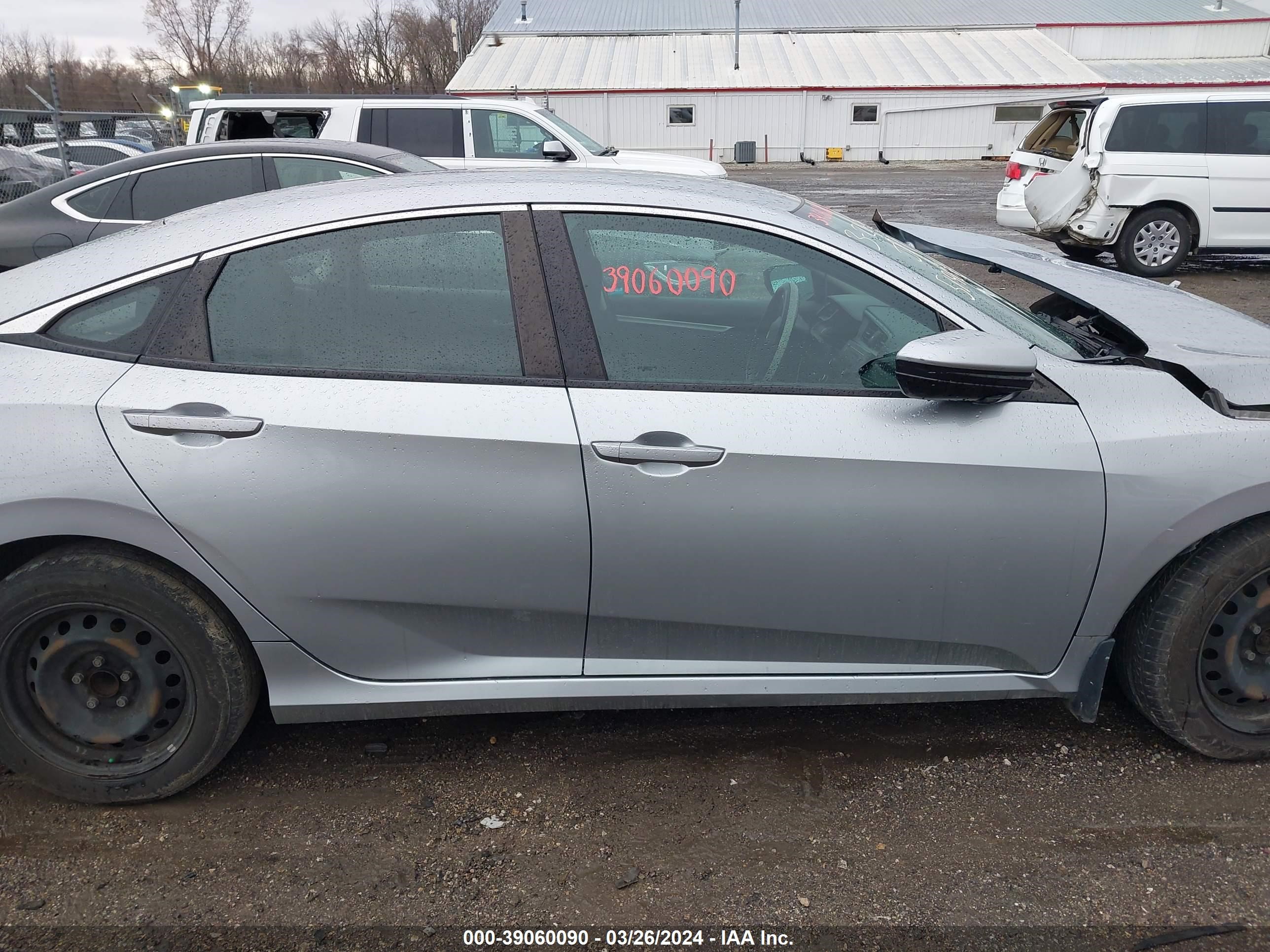 Photo 12 VIN: 19XFC2F51HE080444 - HONDA CIVIC 