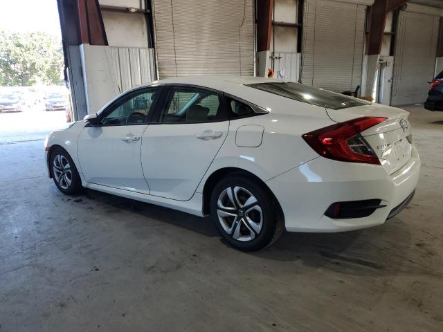 Photo 1 VIN: 19XFC2F51JE203780 - HONDA CIVIC LX 