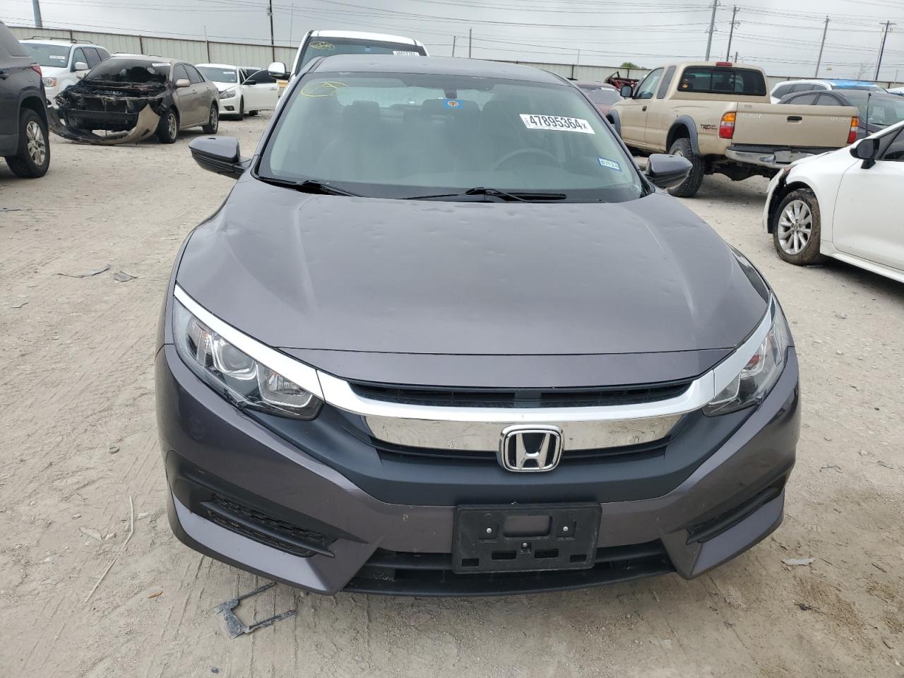 Photo 4 VIN: 19XFC2F52JE016970 - HONDA CIVIC 