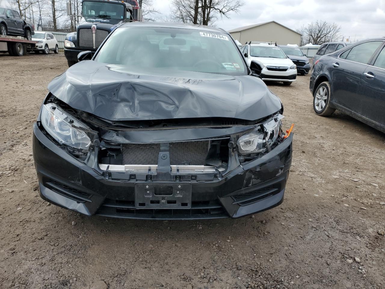 Photo 4 VIN: 19XFC2F52JE208714 - HONDA CIVIC 