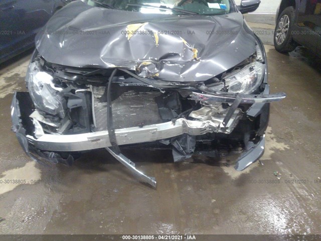 Photo 5 VIN: 19XFC2F53GE207256 - HONDA CIVIC SEDAN 