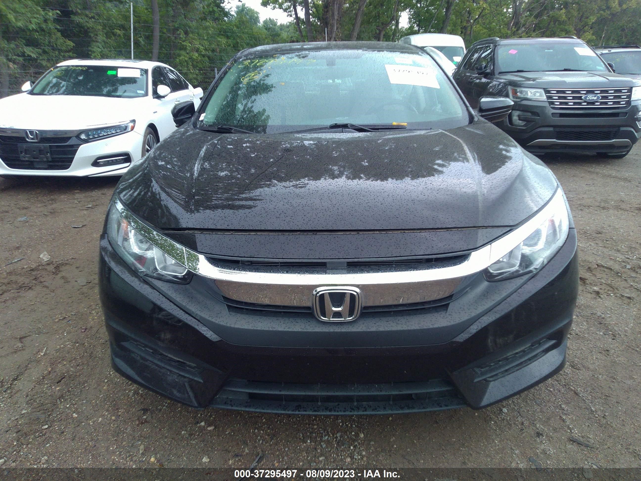 Photo 12 VIN: 19XFC2F53JE039982 - HONDA CIVIC 