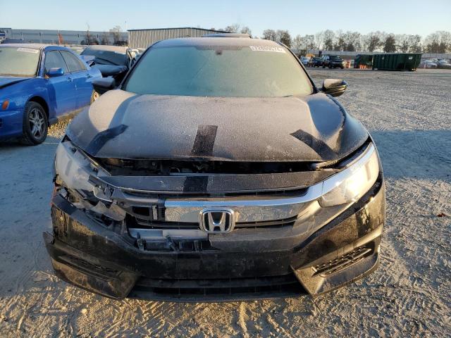 Photo 4 VIN: 19XFC2F53JE201612 - HONDA CIVIC LX 