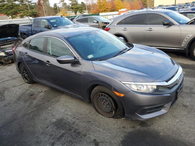 Photo 3 VIN: 19XFC2F53JE209807 - HONDA CIVIC LX 