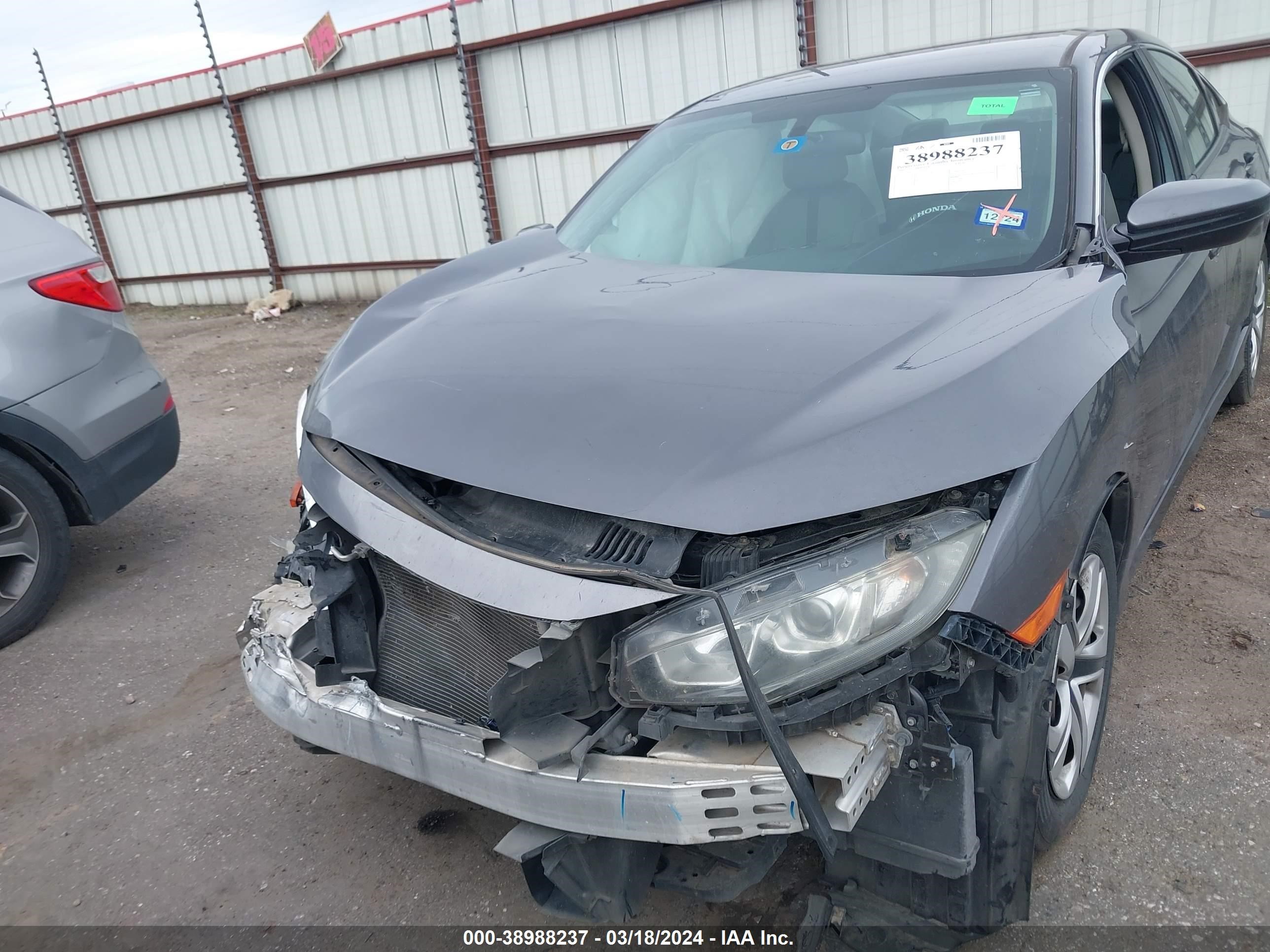 Photo 5 VIN: 19XFC2F55GE217755 - HONDA CIVIC 