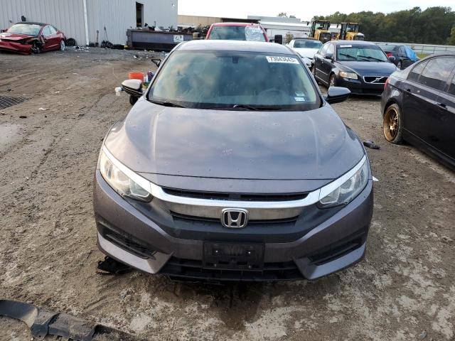 Photo 4 VIN: 19XFC2F55JE013755 - HONDA CIVIC 