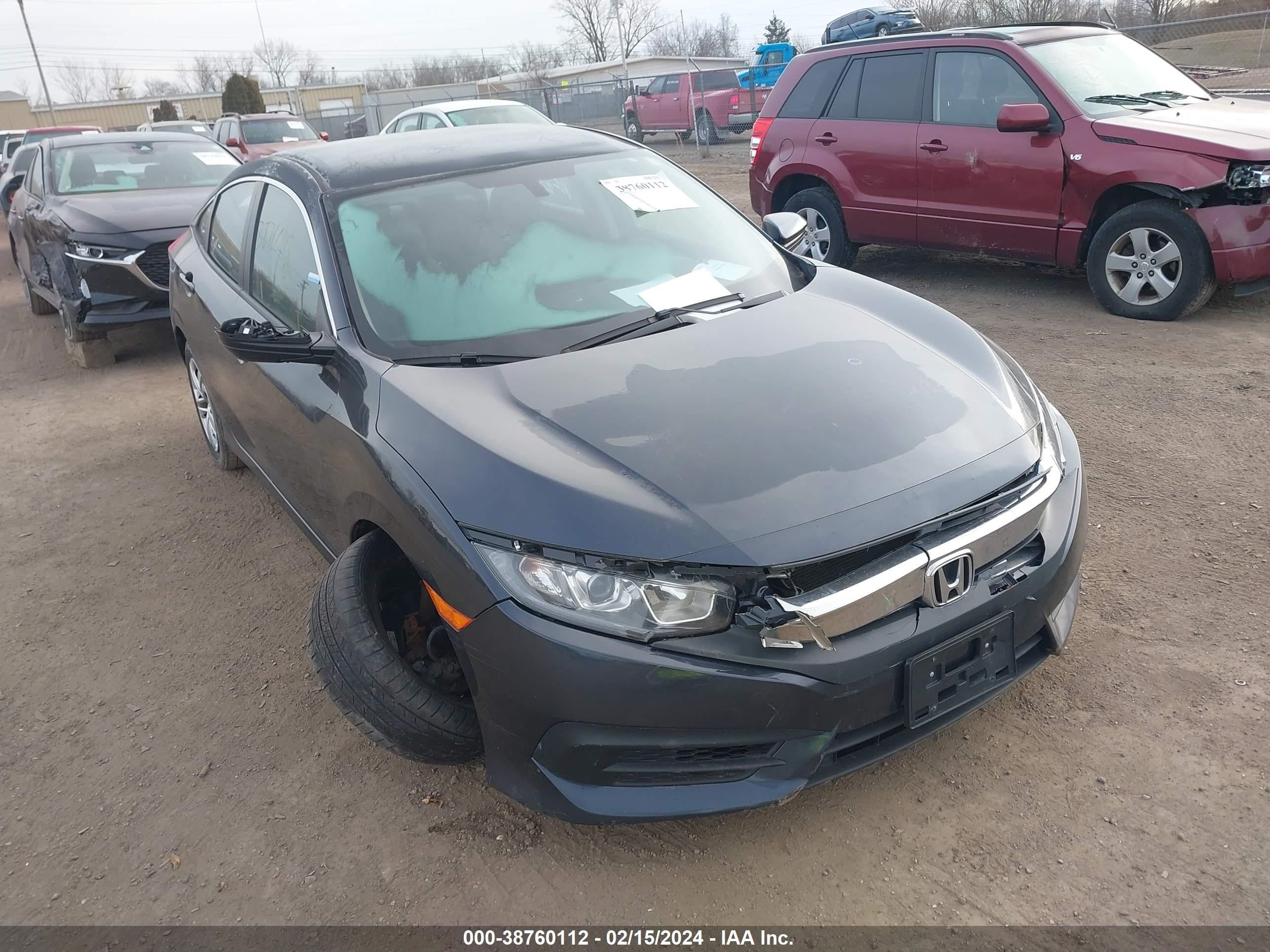 Photo 5 VIN: 19XFC2F55JE042124 - HONDA CIVIC 