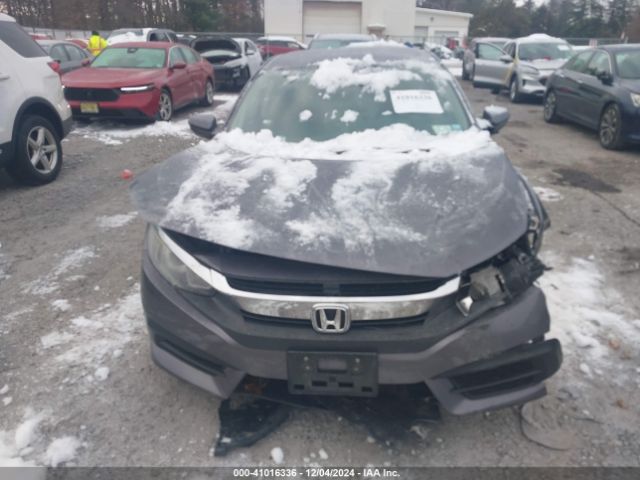 Photo 5 VIN: 19XFC2F55JE203197 - HONDA CIVIC 