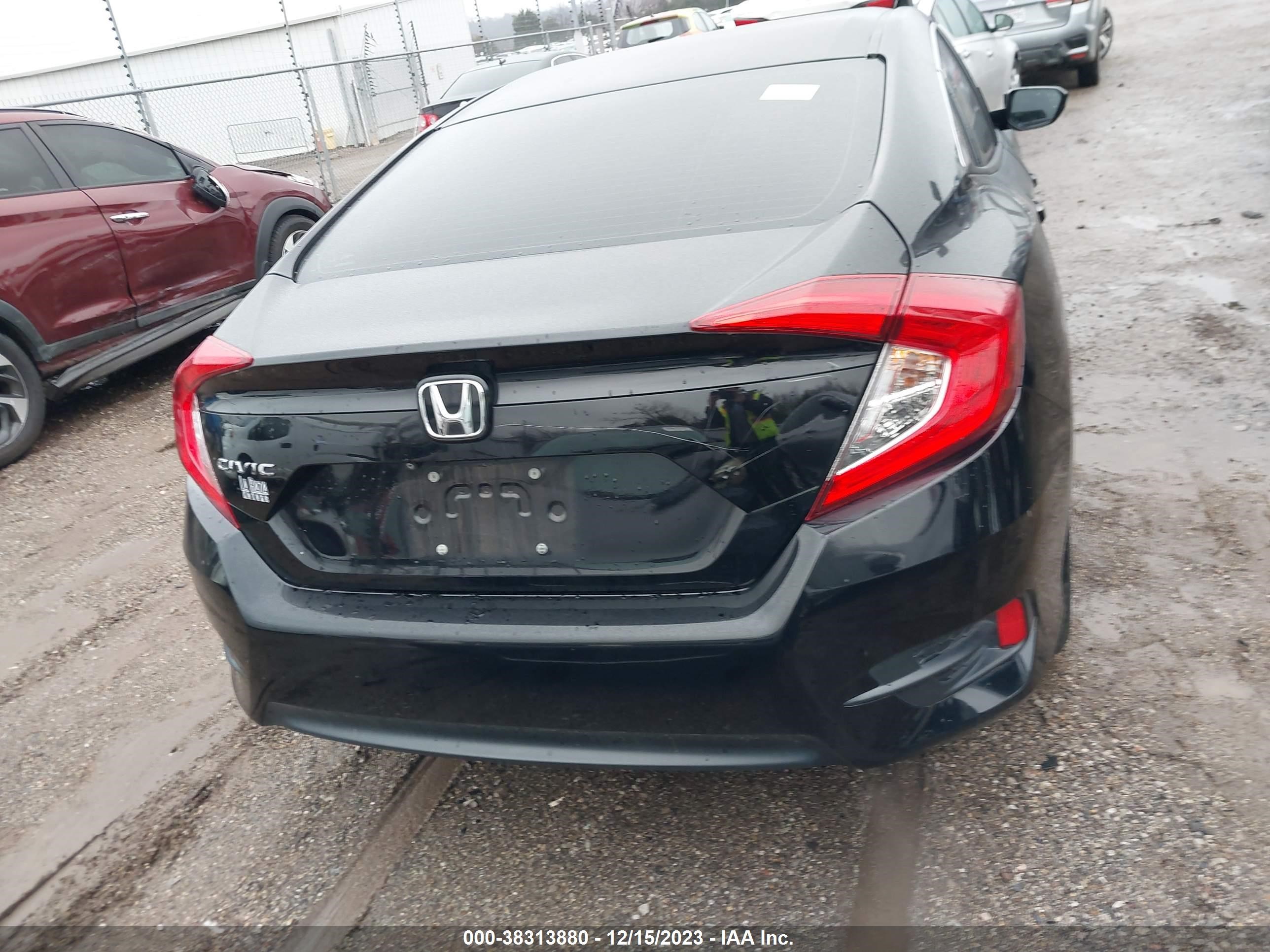 Photo 15 VIN: 19XFC2F56JE018527 - HONDA CIVIC 