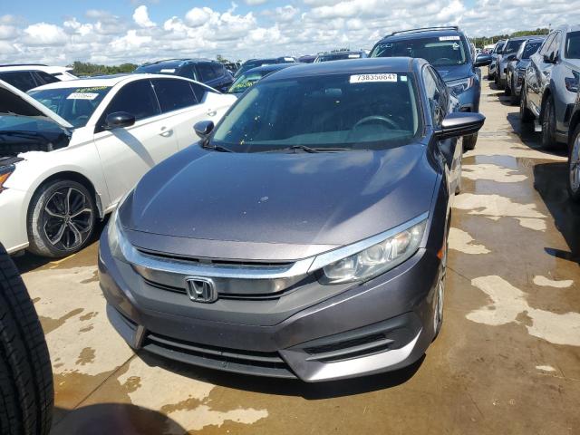 Photo 4 VIN: 19XFC2F56JE033738 - HONDA CIVIC LX 