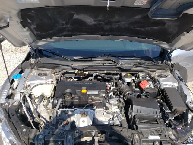 Photo 6 VIN: 19XFC2F56JE033903 - HONDA CIVIC LX 