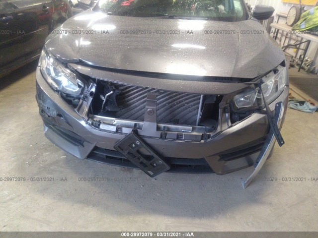 Photo 5 VIN: 19XFC2F56JE209803 - HONDA CIVIC SEDAN 