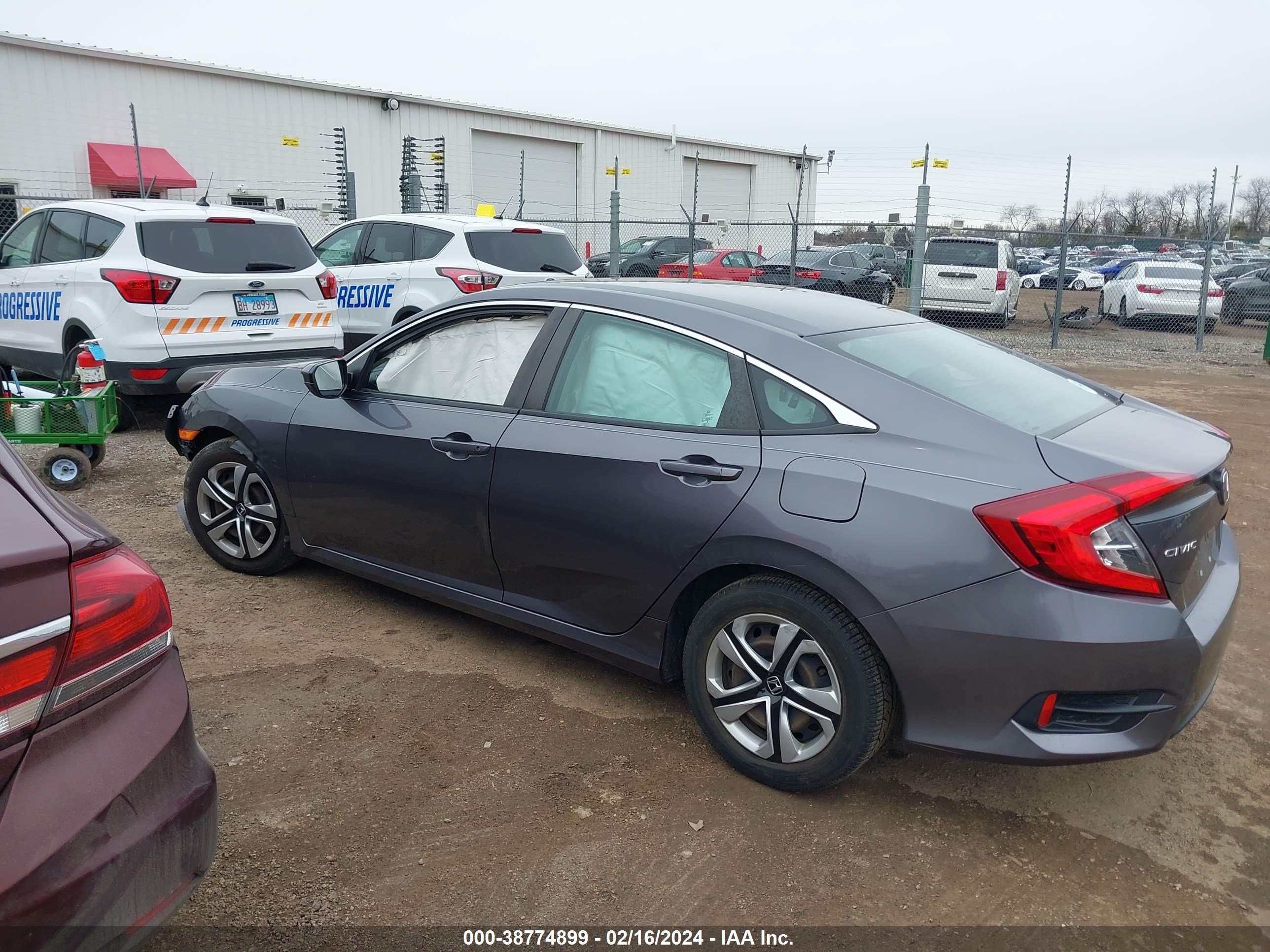 Photo 2 VIN: 19XFC2F57GE004631 - HONDA CIVIC 