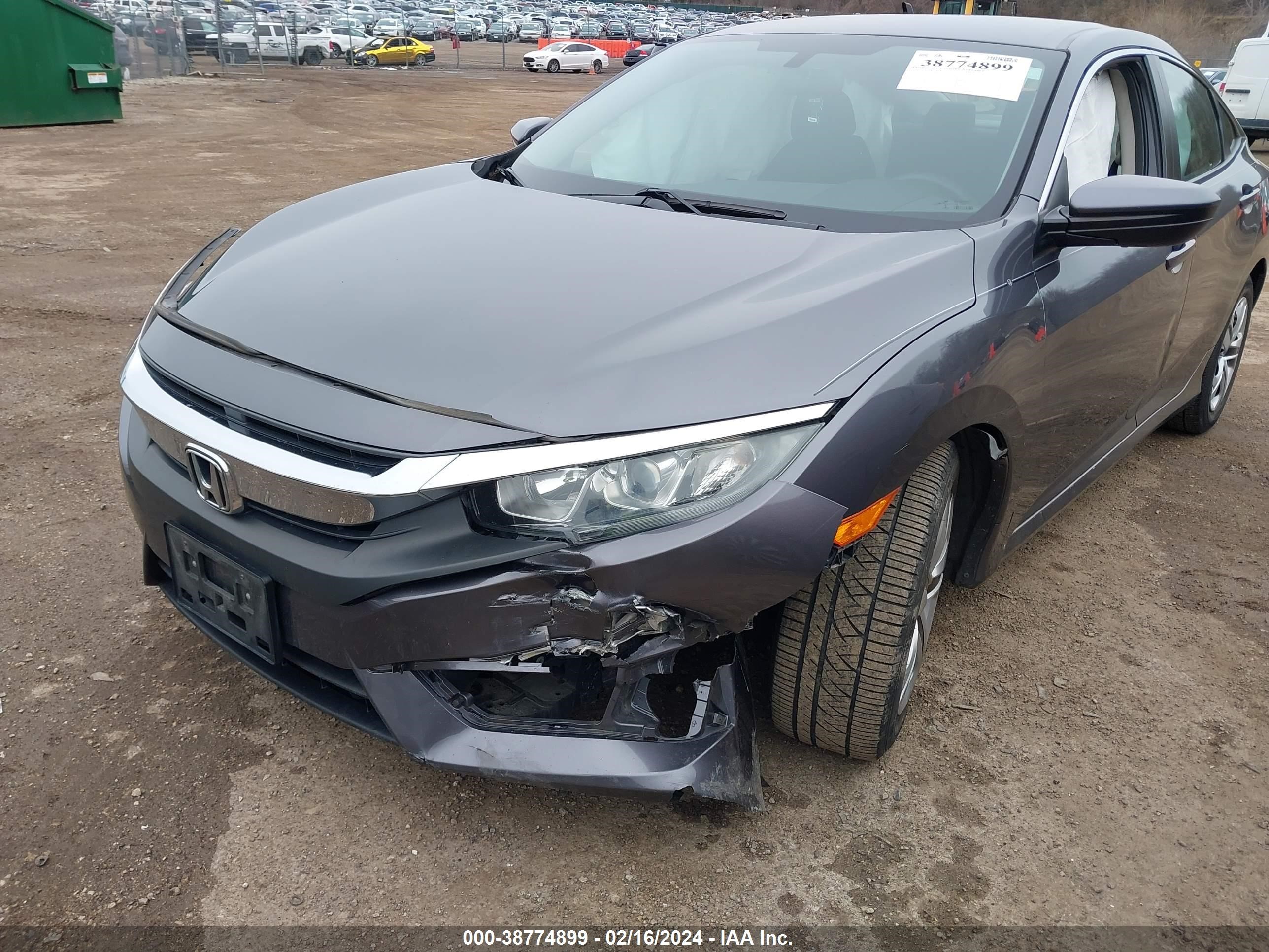 Photo 5 VIN: 19XFC2F57GE004631 - HONDA CIVIC 