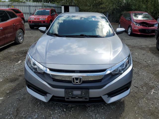 Photo 4 VIN: 19XFC2F57GE238333 - HONDA CIVIC LX 