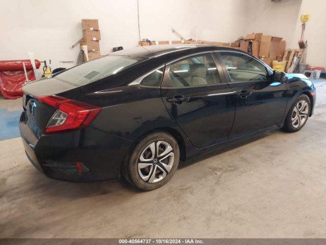 Photo 3 VIN: 19XFC2F57JE018925 - HONDA CIVIC 