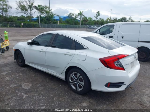 Photo 2 VIN: 19XFC2F57JE031903 - HONDA CIVIC 