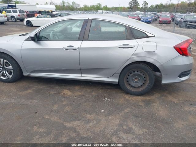 Photo 5 VIN: 19XFC2F58GE041686 - HONDA CIVIC 