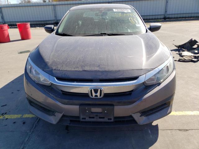 Photo 4 VIN: 19XFC2F58JE005553 - HONDA CIVIC LX 