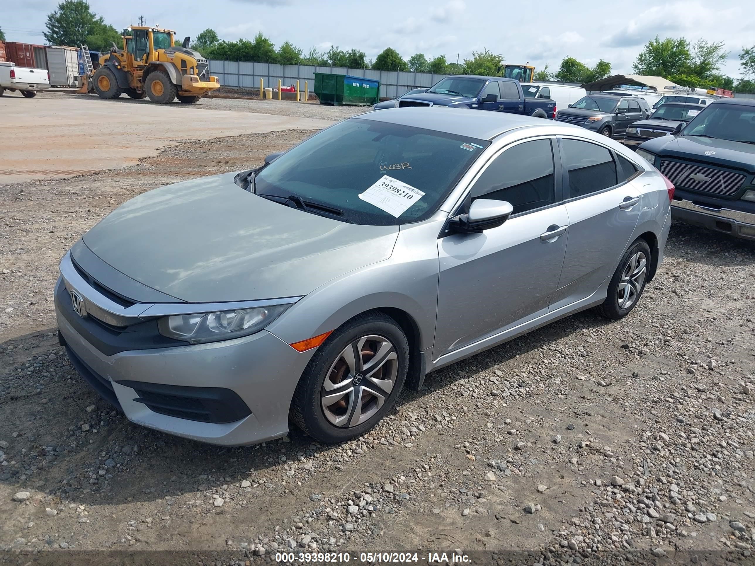 Photo 1 VIN: 19XFC2F58JE011157 - HONDA CIVIC 