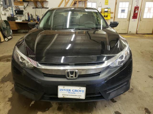 Photo 4 VIN: 19XFC2F58JE025902 - HONDA CIVIC LX 