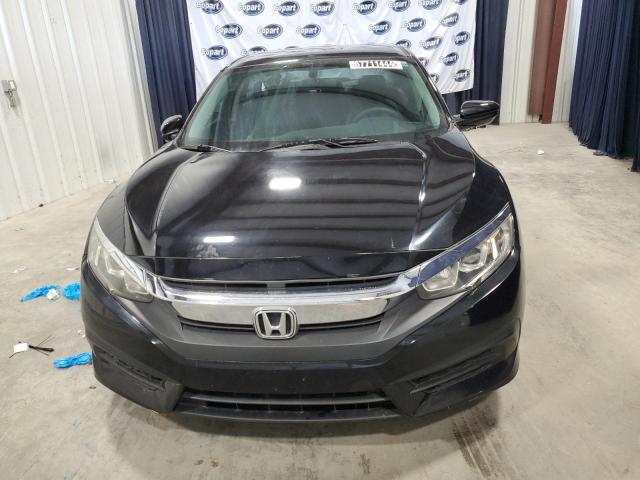 Photo 4 VIN: 19XFC2F58JE025947 - HONDA CIVIC LX 