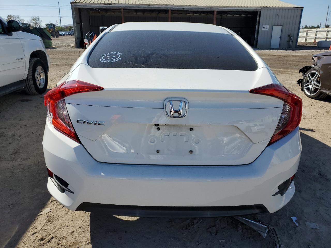 Photo 5 VIN: 19XFC2F5XGE017146 - HONDA CIVIC 