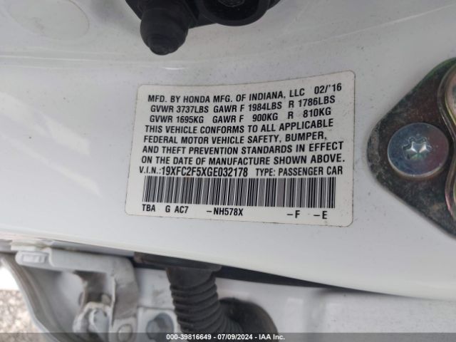 Photo 8 VIN: 19XFC2F5XGE032178 - HONDA CIVIC 