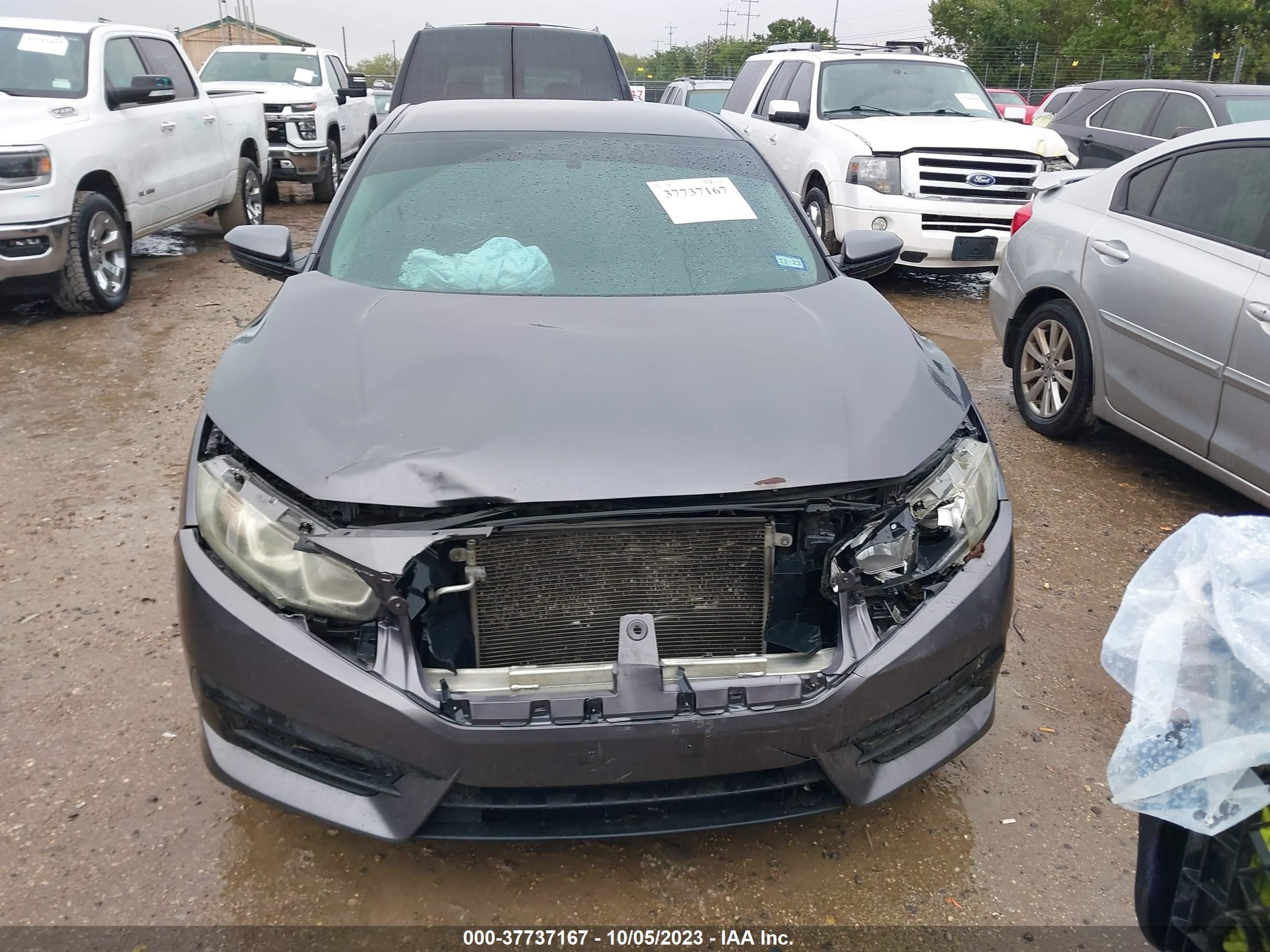 Photo 11 VIN: 19XFC2F5XGE066962 - HONDA CIVIC 