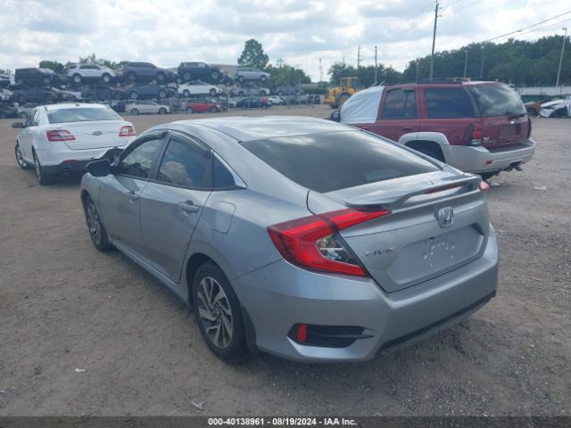 Photo 2 VIN: 19XFC2F5XHE055056 - HONDA CIVIC 