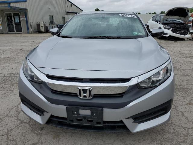 Photo 4 VIN: 19XFC2F5XHE226226 - HONDA CIVIC LX 