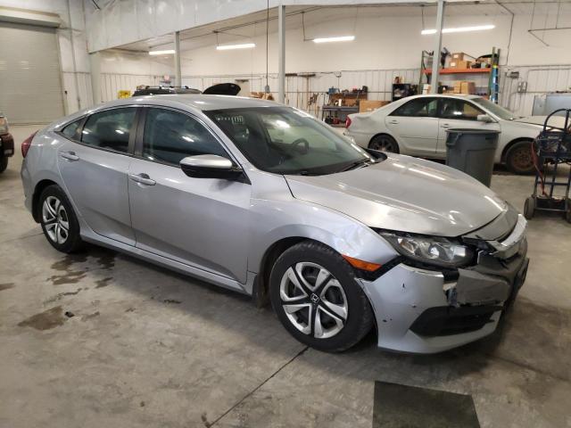 Photo 3 VIN: 19XFC2F5XJE018613 - HONDA CIVIC LX 