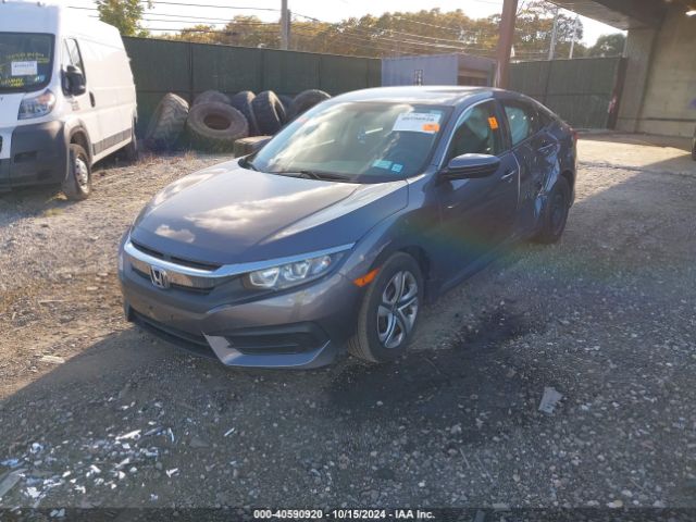 Photo 1 VIN: 19XFC2F5XJE032589 - HONDA CIVIC 